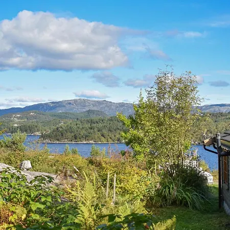 Holiday home Gorgeous In With Kitchen